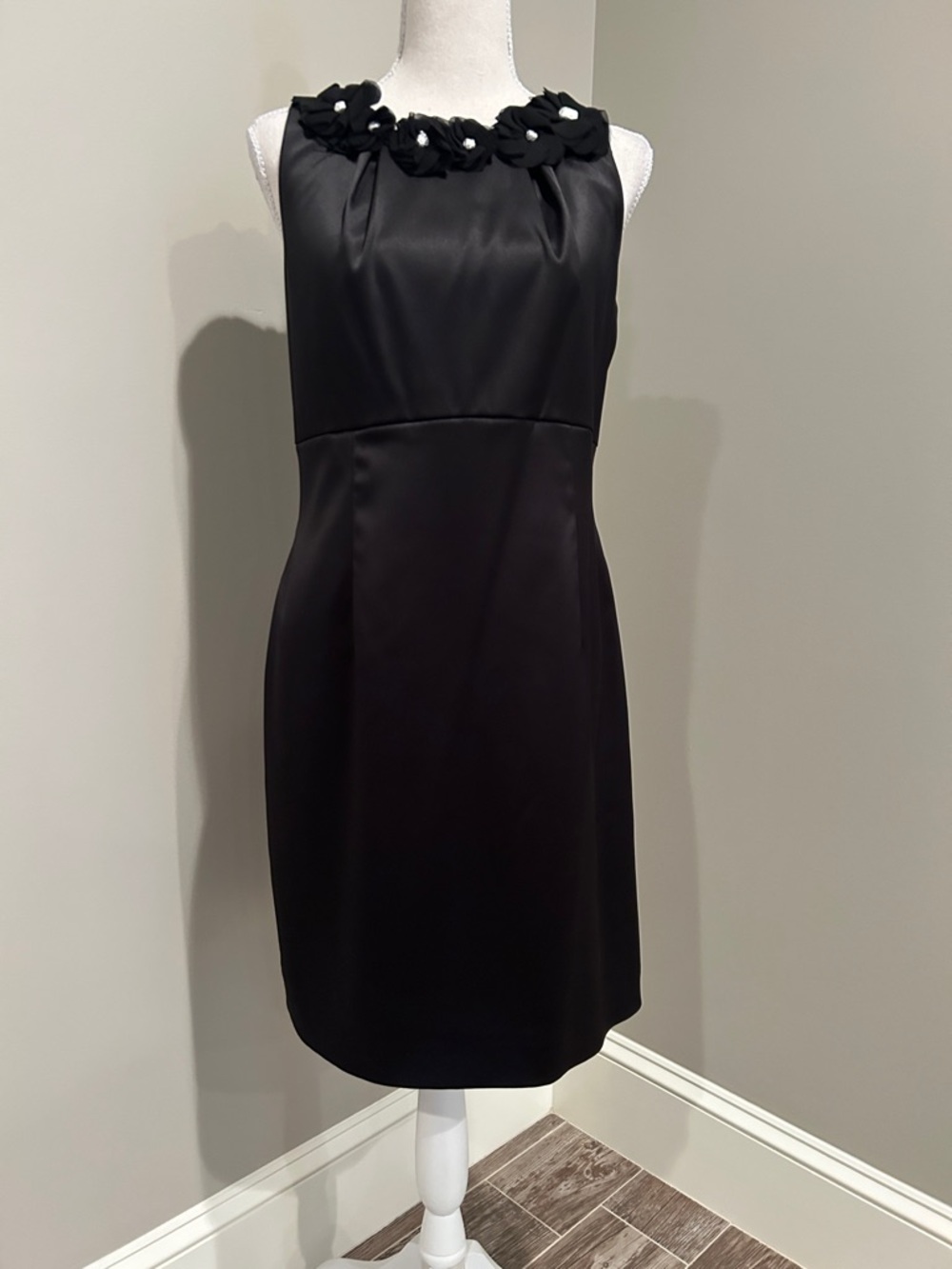 Just...Taylor Black Sleeveless Midi Dress with Floral Neckline